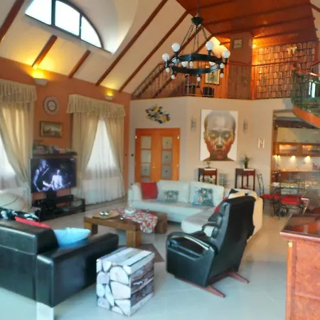 Keith Lakewood * Balatonfüred